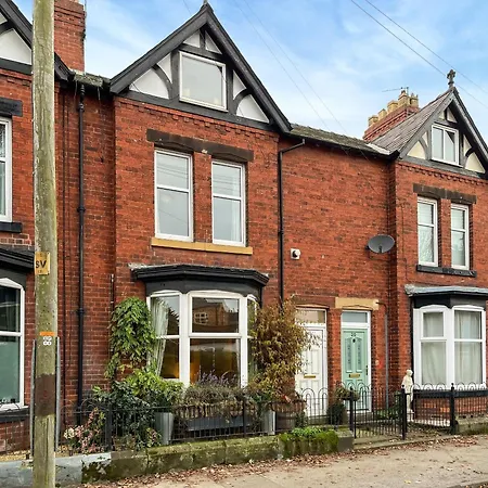 Topcliffe House Apartment
