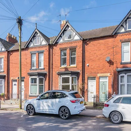 Topcliffe House Apartment *